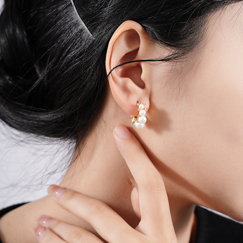 The Pearlesque Hoop Earrings