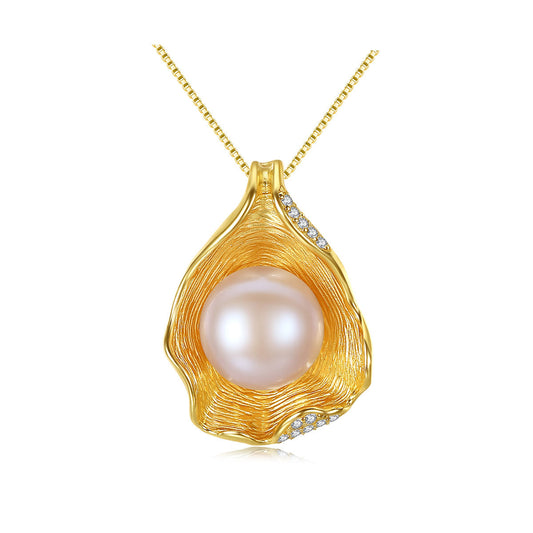 The Gilded Pearl Pendant